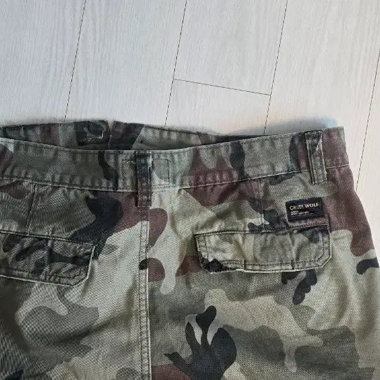 [SOLD OUT] 카모 카고 반바지 34~35 사이즈