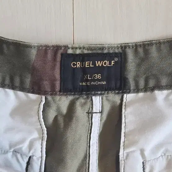 [SOLD OUT] 카모 카고 반바지 34~35 사이즈