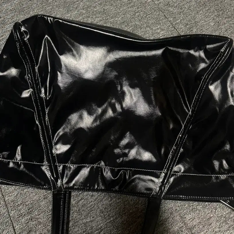 [BUNJANG] Matinkim Coated Tote Bag / 마뗑킴