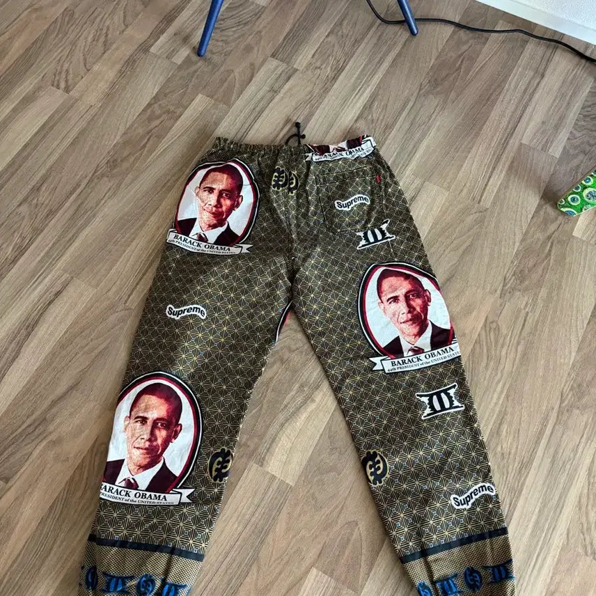 [SOLD OUT] 슈프림 오바마 팬츠 M