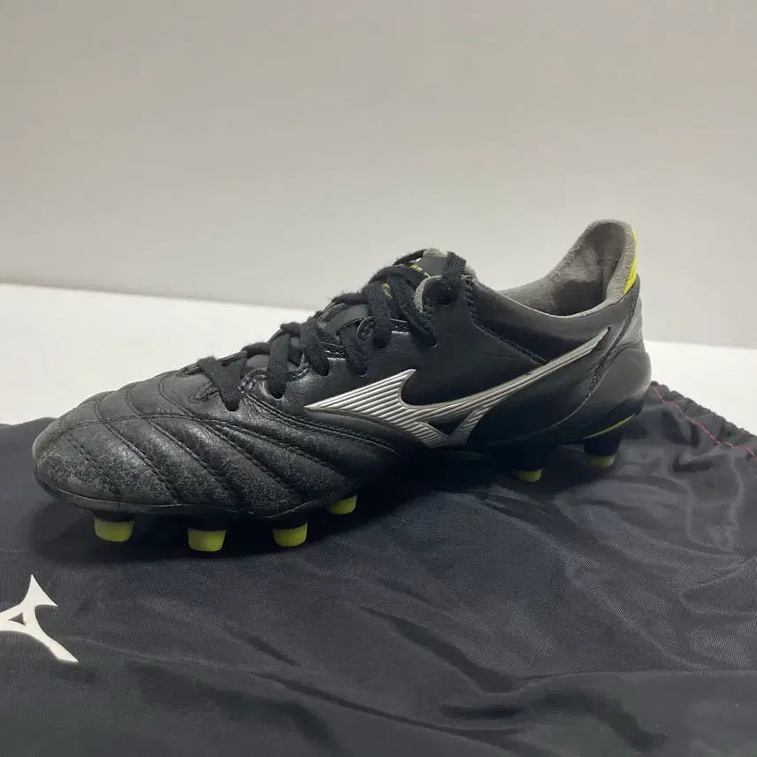 [BUNJANG] Mizuno Morelia Neo 2 Japan Soccer Cleats / 미즈노 모렐리아 네오2 재팬 250