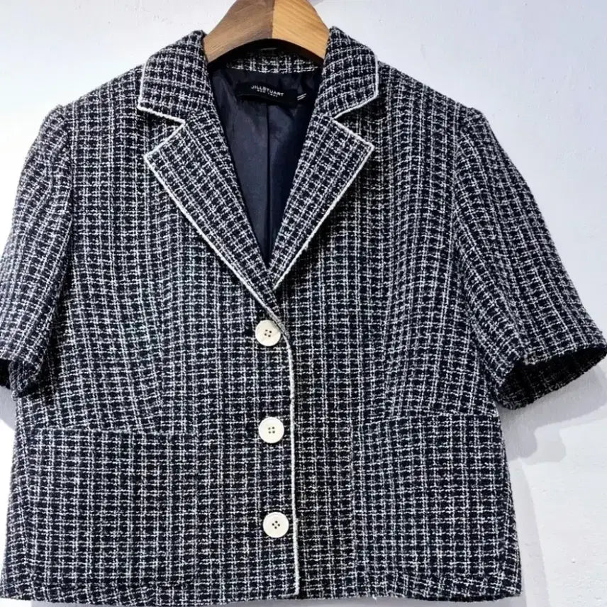 [SOLD OUT] 질스튜어트뉴욕 트위드 세미크롭 자켓44~55