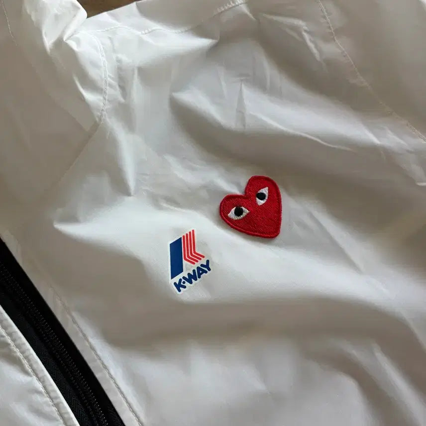 [SOLD OUT] 꼼데가르송 K-WAY 콜라보 바람막이 XL