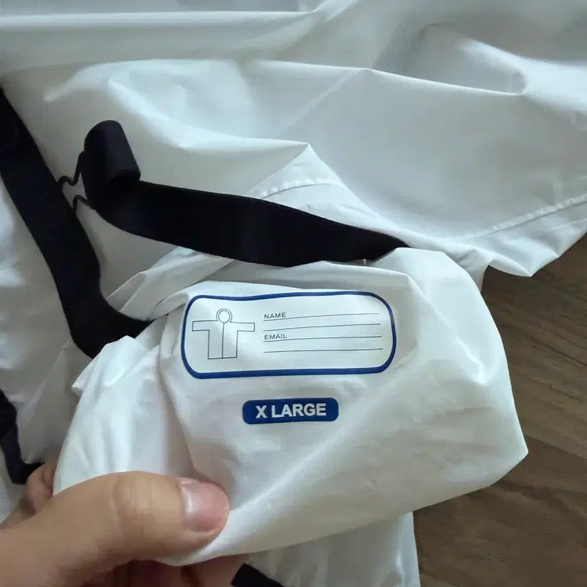 [SOLD OUT] 꼼데가르송 K-WAY 콜라보 바람막이 XL