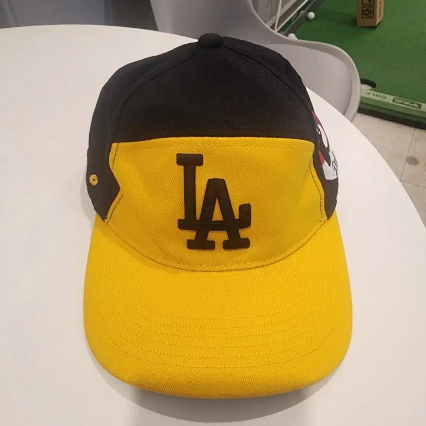 [SOLD OUT] MLB LA 다저스 볼캡 옐로우/블랙