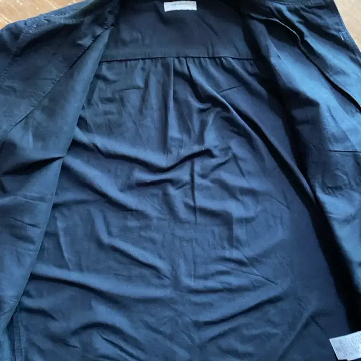 [BUNJANG] Customellow Navy Embroidered Short Sleeve Shirt / 커스텀멜로우 네이비 반팔 셔츠 38/00 (100)