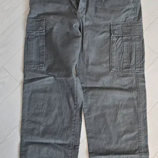 [SOLD OUT] H&amp;M 남성 카고 팬츠 34/30 그레이