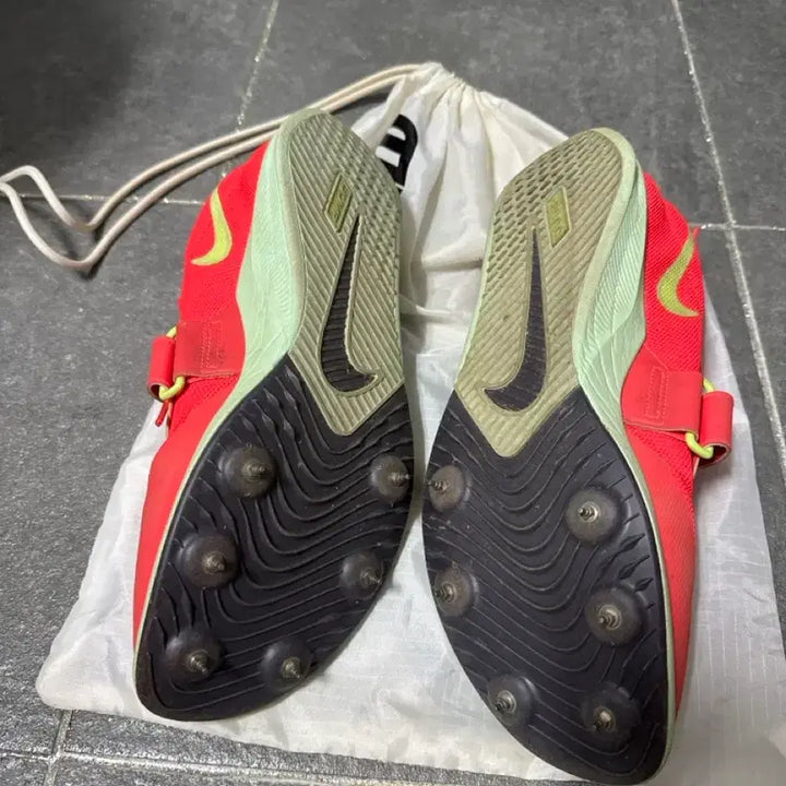 [SOLD OUT] 나이키 줌 라이벌 점프