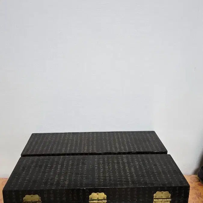 [SOLD OUT] 고급스러운 서예 문양 보관함