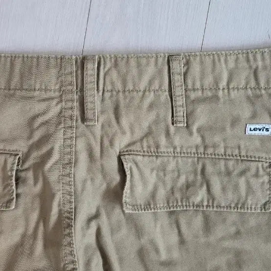 [SOLD OUT] 리바이스 카고 반바지 34 베이지