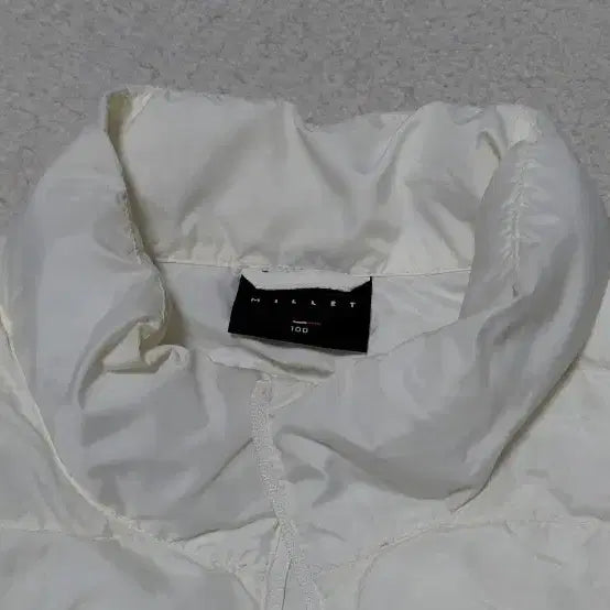 [SOLD OUT] 밀레 여성 패딩 조끼 100