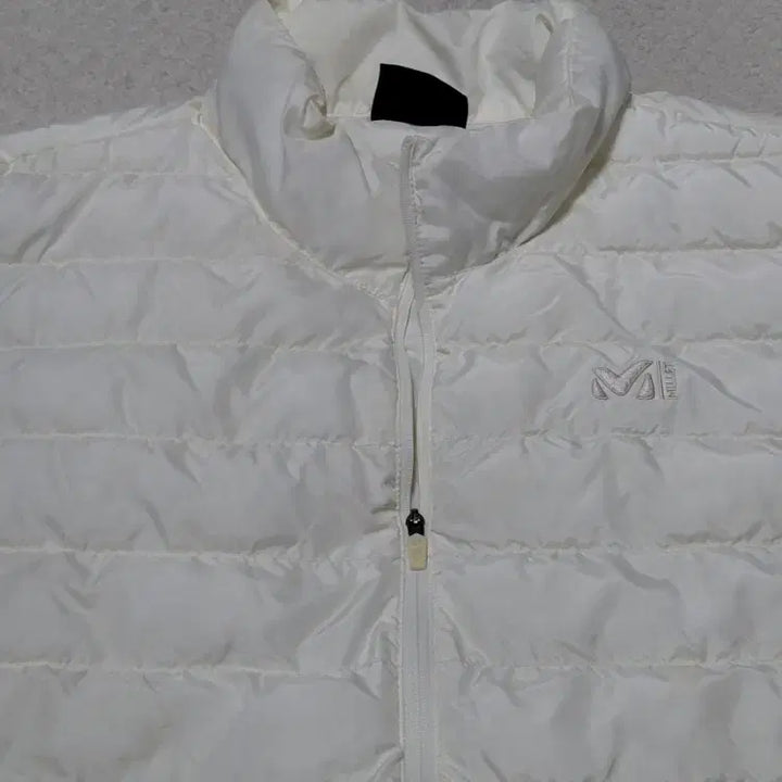 [SOLD OUT] 밀레 여성 패딩 조끼 100
