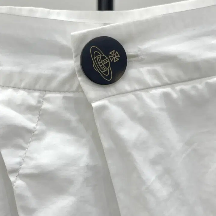 [SOLD OUT] 비비안 웨스트우드 스커트