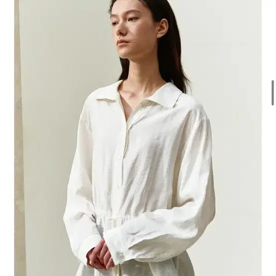 [BUNJANG] The Muscat Ivory Blouse Shirt / 더머스캣 더머스켓 블라우스셔츠