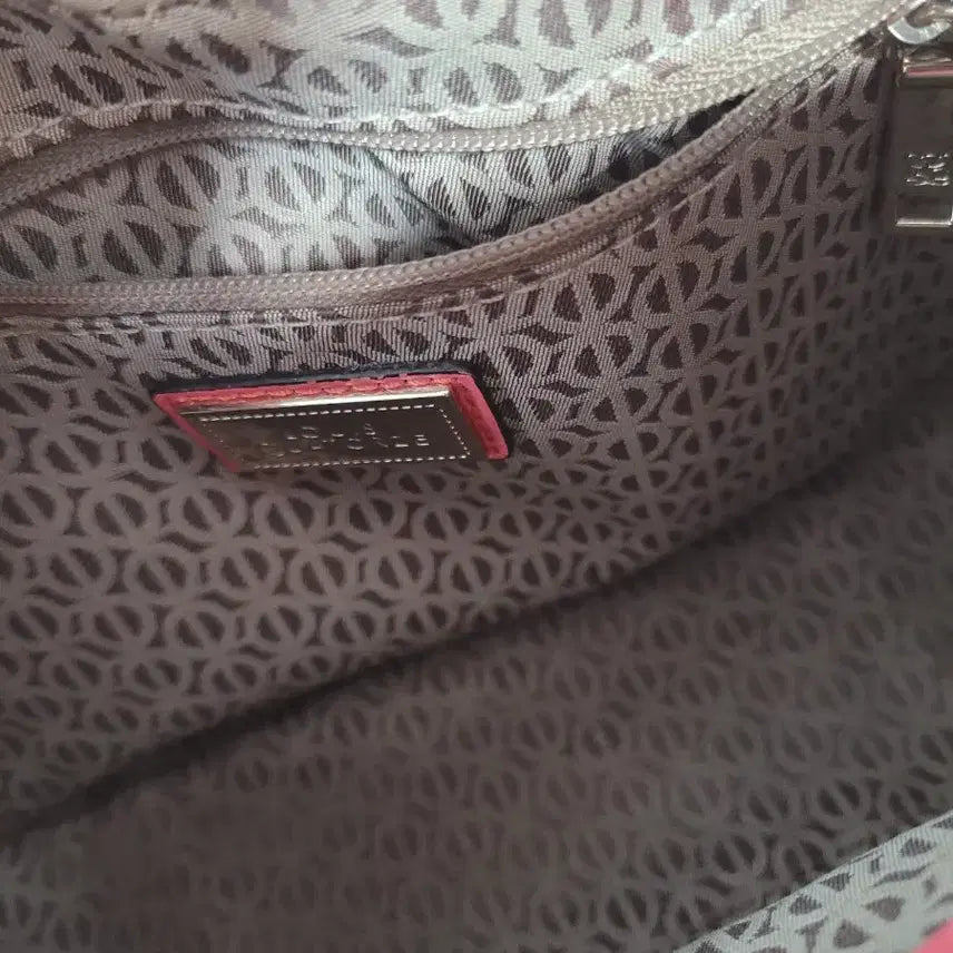 [BUNJANG] Louis Quatorze Pink Pattern Crossbody Bag / 루이까또즈 핑크 패턴 크로스백