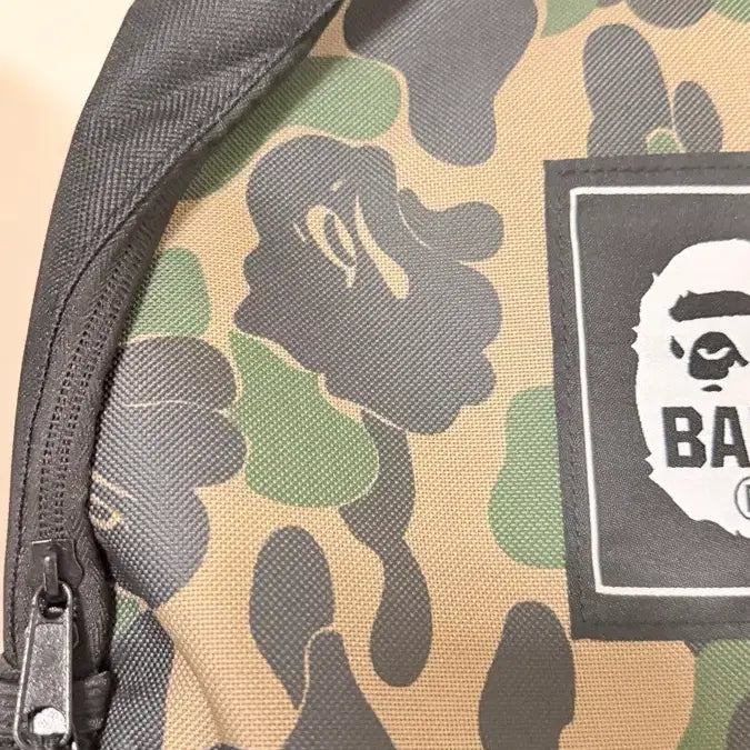 [BUNJANG] BAPE Backpack + Keyring Set / (국내당일배송) 베이프 백팩 + 키링 세트 일본잡지부록 BAPE 가방