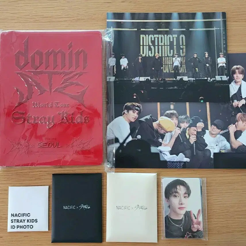 [SOLD OUT] 스트레이키즈 미개봉 도미네이트 서울 블루레이 특전세트 포함