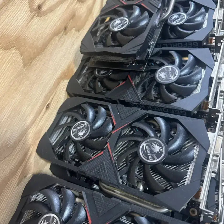 [SOLD OUT] Rtx 2060 컬러풀 판매합니다.