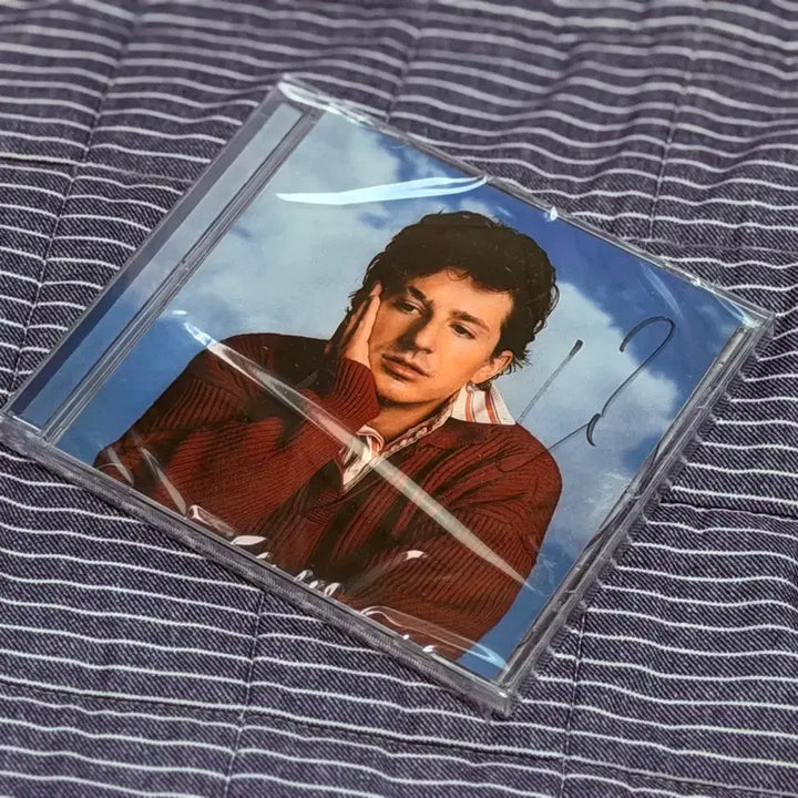 [BUNJANG] Charlie Puth - Signed Album - Sealed / 찰리푸스 4집 공홈 싸인CD 미개봉 Whatevers Clever