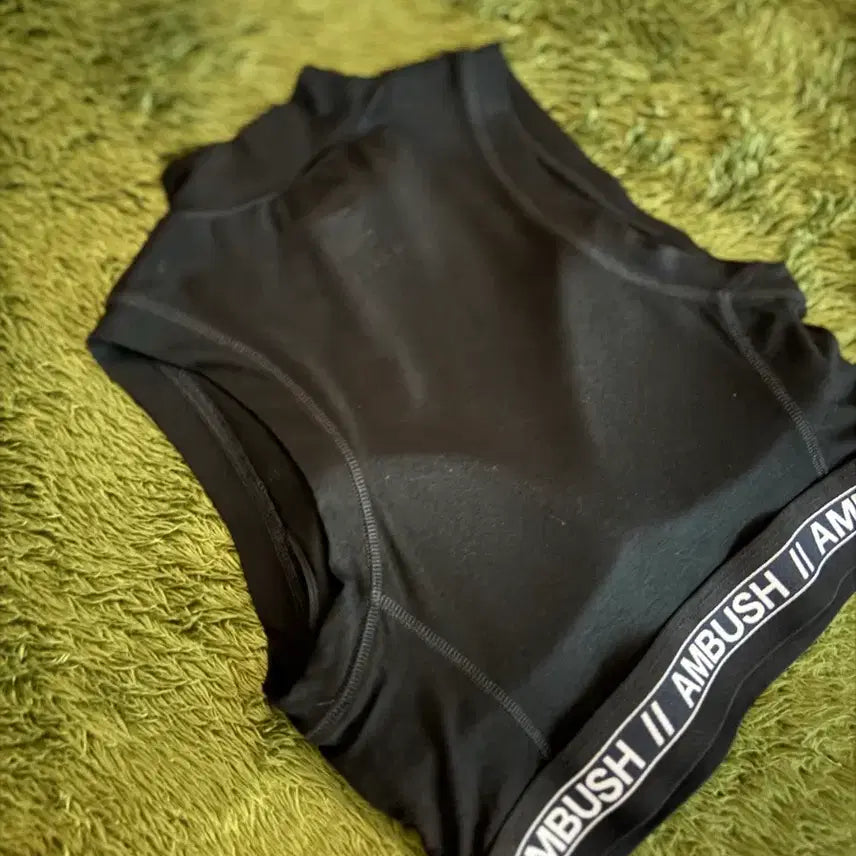 [BUNJANG] AMBUSH Sleeveless Crop Top / [1] AMBUSH 엠부쉬 MADE IN JAPAN 슬리브리스 크롭 탑