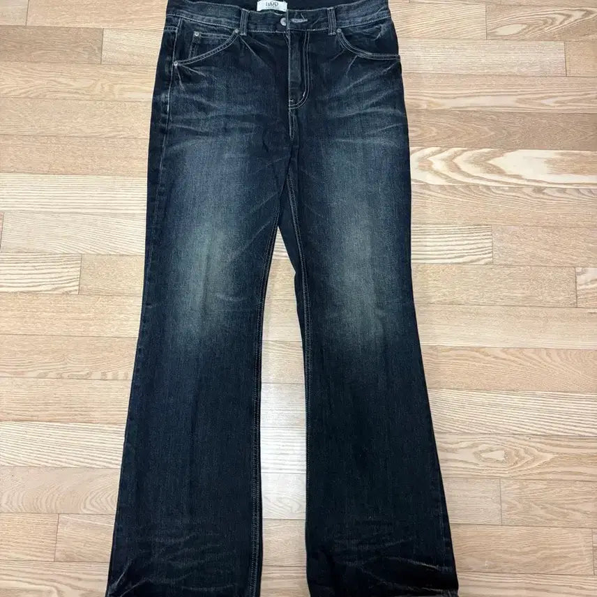[BUNJANG] Elmood Slash Flare True Blue Jeans / 엘무드 슬래시 플레어 트루블루 (48)