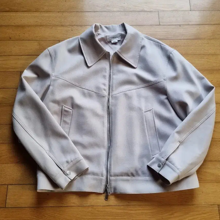 [BUNJANG] Lafarge Store Oblique Minimal Trucker Jacket Beige L / 라퍼지스토어 오블리크 미니멀 트러커 자켓 베이지 L