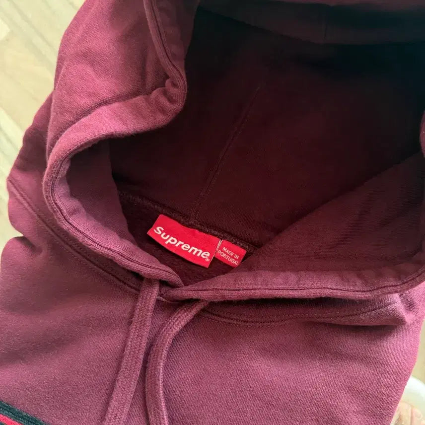 [SOLD OUT] 슈프림 18FW 피카소 자수 후드 버건디