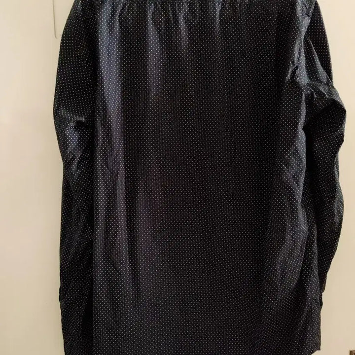 [BUNJANG] Uniqlo Navy Polka Dot Shirt / 유니클로 네이비 도트 남방 셔츠