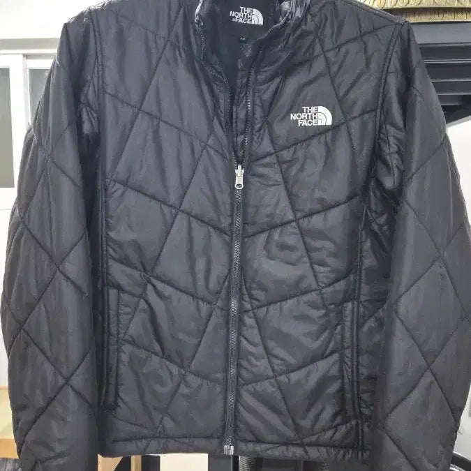[BUNJANG] The North Face Black Padded Jacket / 노스페이스 블랙 패딩 점퍼