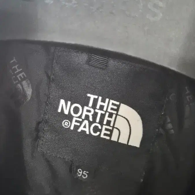 [BUNJANG] The North Face Black Padded Jacket / 노스페이스 블랙 패딩 점퍼