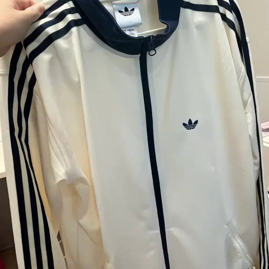 [BUNJANG] Adidas Track Top Navy/Ivory S/M / 아디다스 져지 남색 s M 아이보리 트랙탑