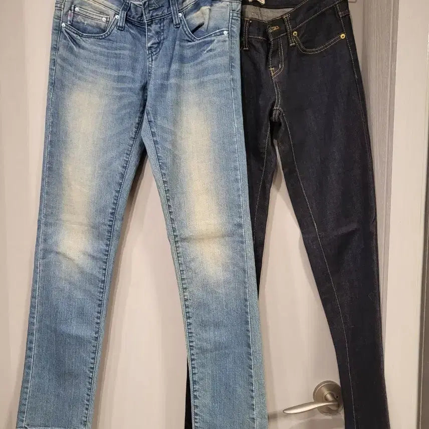 [BUNJANG] DISCOVERED Low-Rise Denim Jeans / DISCOVERED 로우라이즈 데님 (25, 26 사이즈)