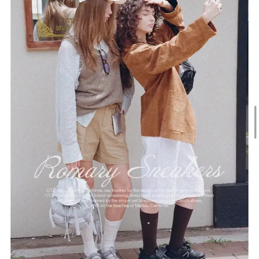 [BUNJANG] Ozzi Romary Lace-Up Sneakers Silver / 오찌 로마리 레이스업 스니커즈 실버