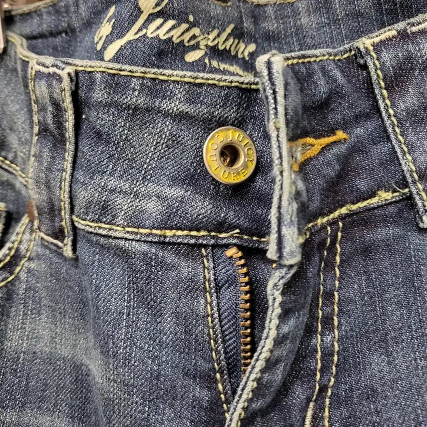 [BUNJANG] Juicy Couture Denim Jeans / Juicy Couture 데님 (26) / 디스커버드 청바지 (25)