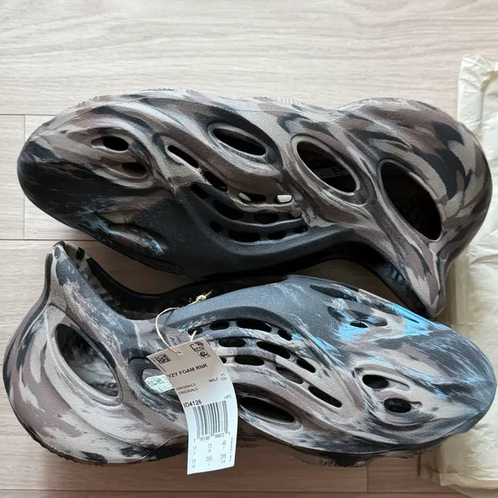 [BUNJANG] Adidas Yeezy Foam Runner MX Cinder Sneakers / (295) 아디다스 이지 폼 러너 MX 신더 ID4126