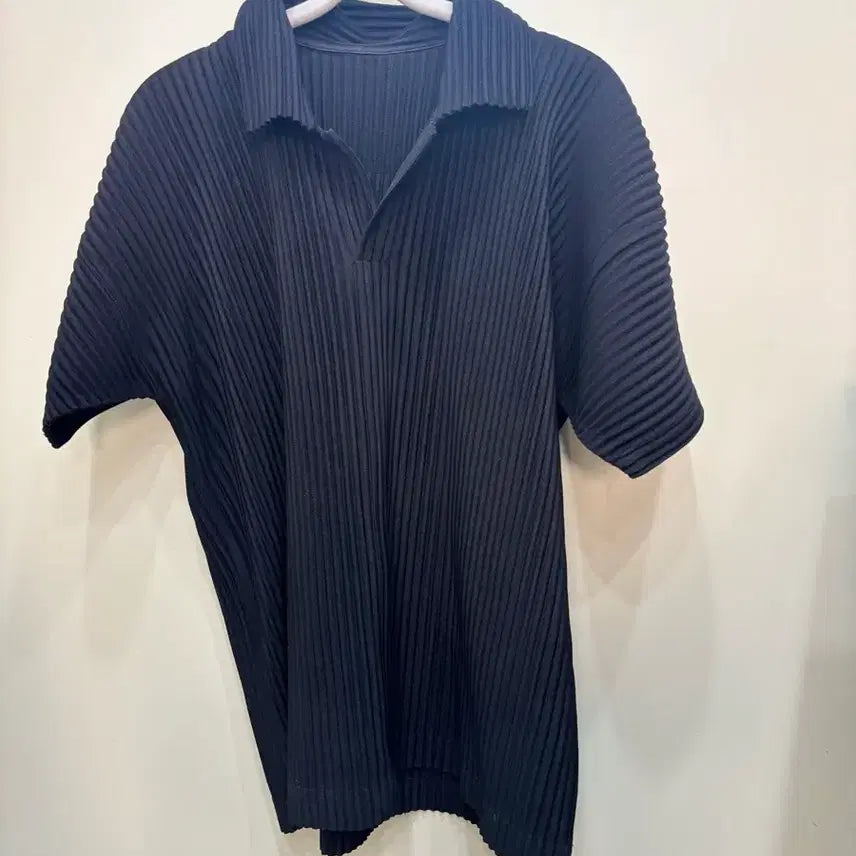 [BUNJANG] Homme Plissé Pleated T-shirt (Size 2) / 옴므플리세 빈팔티셔츠 2호입니다