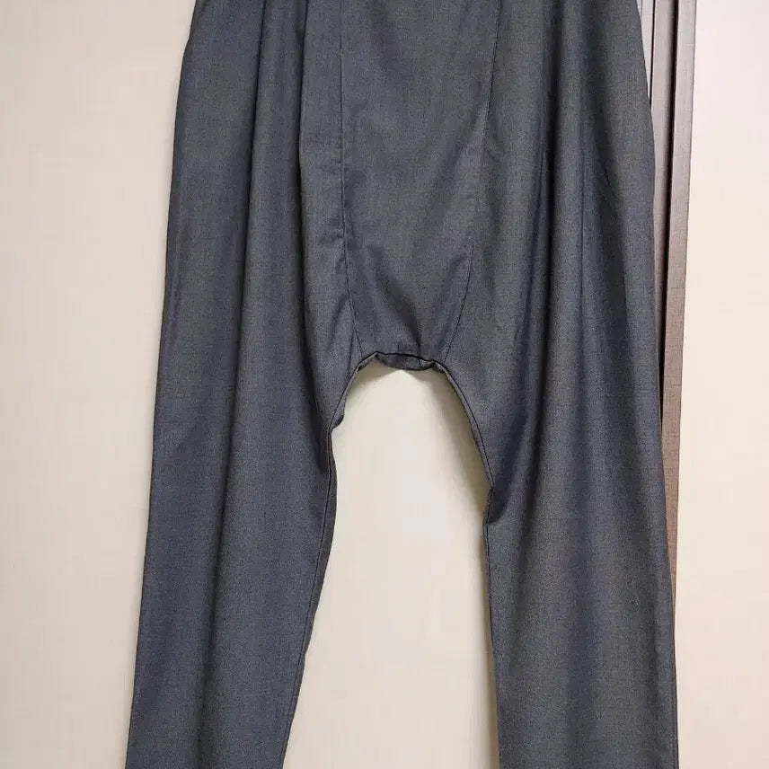 [BUNJANG] Gray Baggy Fit Slacks / 회색 배기 스타일 바지