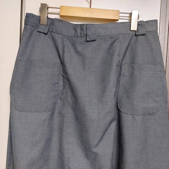 [BUNJANG] Gray Baggy Fit Slacks / 회색 배기 스타일 바지