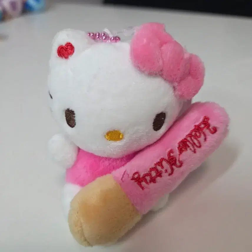 [BUNJANG] Hello Kitty Pepero Plush Keychain / 빼빼로 헬로키티 인형 키링 봉제인형