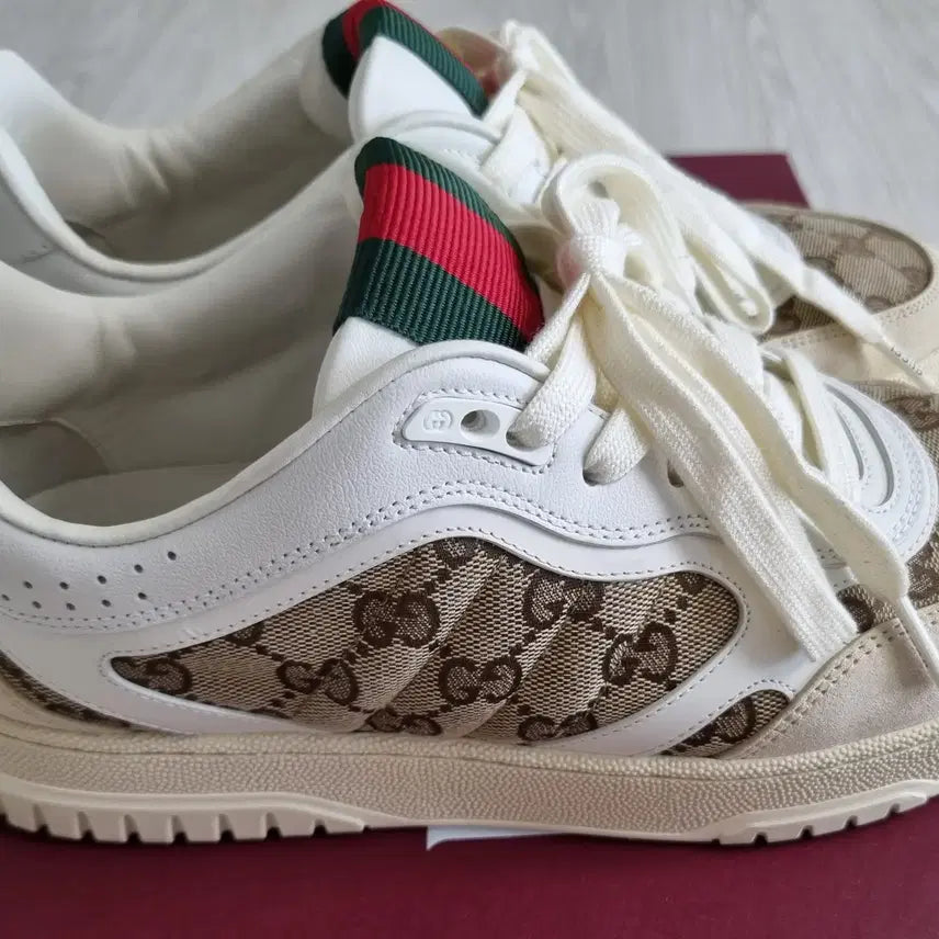 [BUNJANG] Gucci Rhyton Low Top Sneakers / 새상품급 백화점판 구찌 리웹 로우탑 스니커즈 6.5사이즈