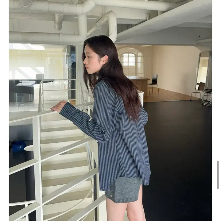 [BUNJANG] Nearwear Unusually Mate Stripe Shirt Navy S / 니어웨어 언유즈얼리 메이트 스트라이프 셔츠 네이비 S
