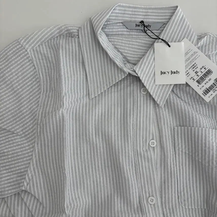 [SOLD OUT] 쥬시쥬디 시어서커 반팔 셔츠 새제품 S (마지막 가격내림) 오늘까지 판매