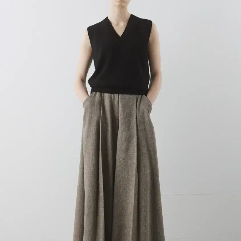 [SOLD OUT] 문달 볼륨 스커트팬츠 m사이즈