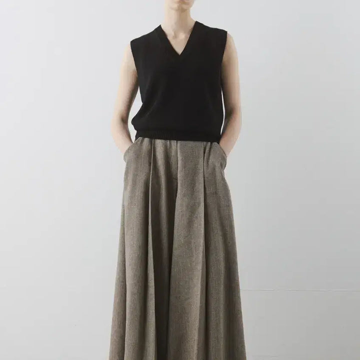 [SOLD OUT] 문달 볼륨 스커트팬츠 m사이즈