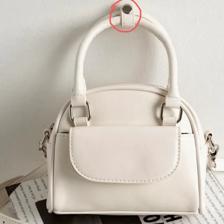 [BUNJANG] Avely Mini Handle Pocket Cross Dot Bag / 에이블리 미니 핸들 포켓 크로스 도트백