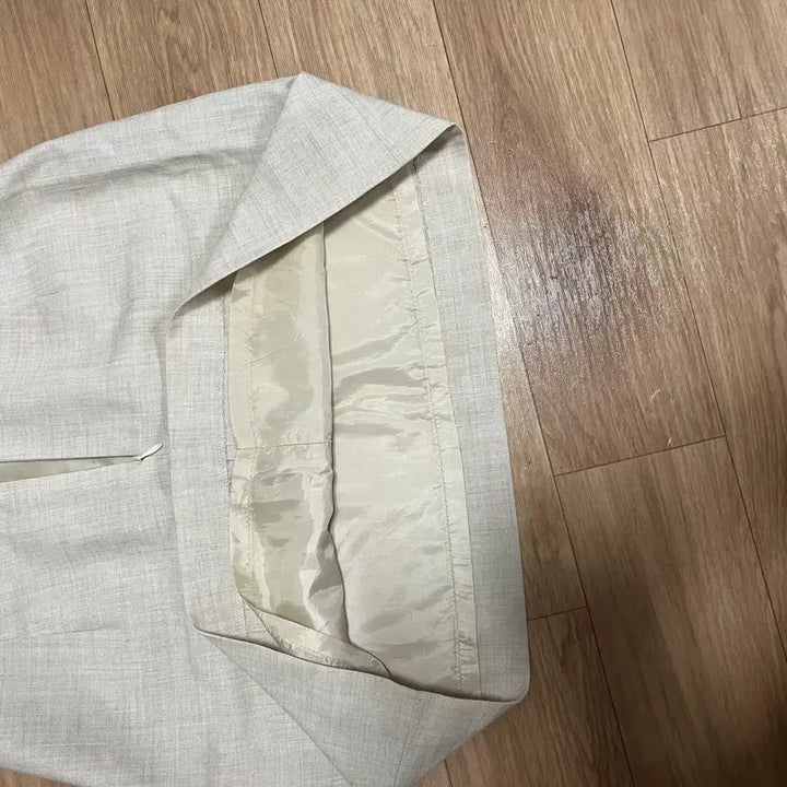 [BUNJANG] MIXXO Ivory A-Line Mini Skirt / 미쏘 아이보리 A라인 미니스커트
