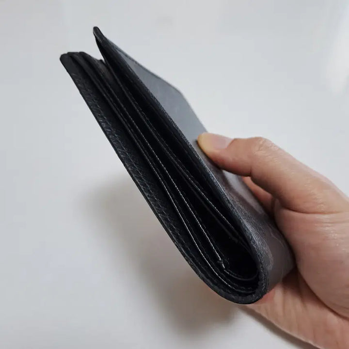[SOLD OUT] [100%/정품] 루이비통 모노그램 이클립스 멀티플 반지갑