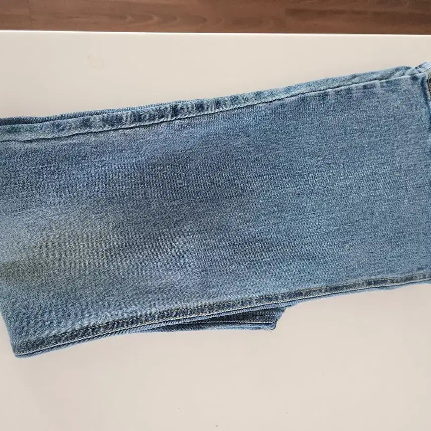 [BUNJANG] Mariette Bootcut Denim Jeans / 메리엣 부츠컷 데님