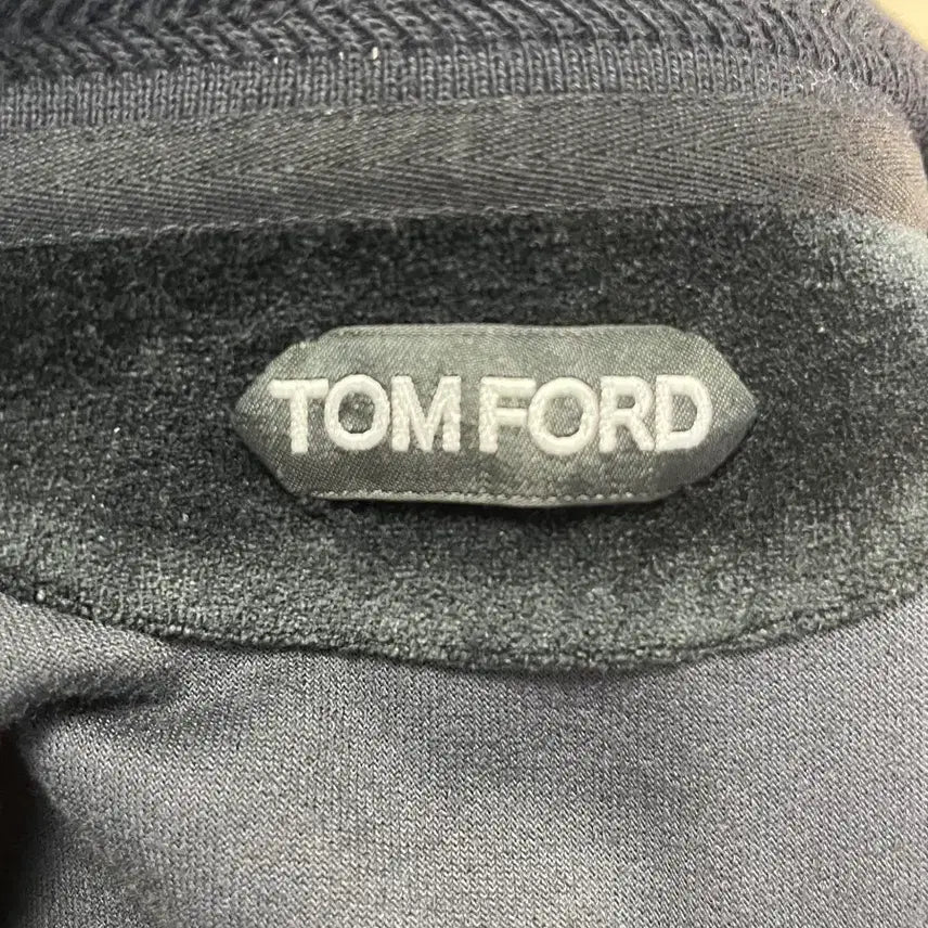 [BUNJANG] Tom Ford Velvet Velour Polo Shirt / 톰포드 벨벳 벨루어 카라티