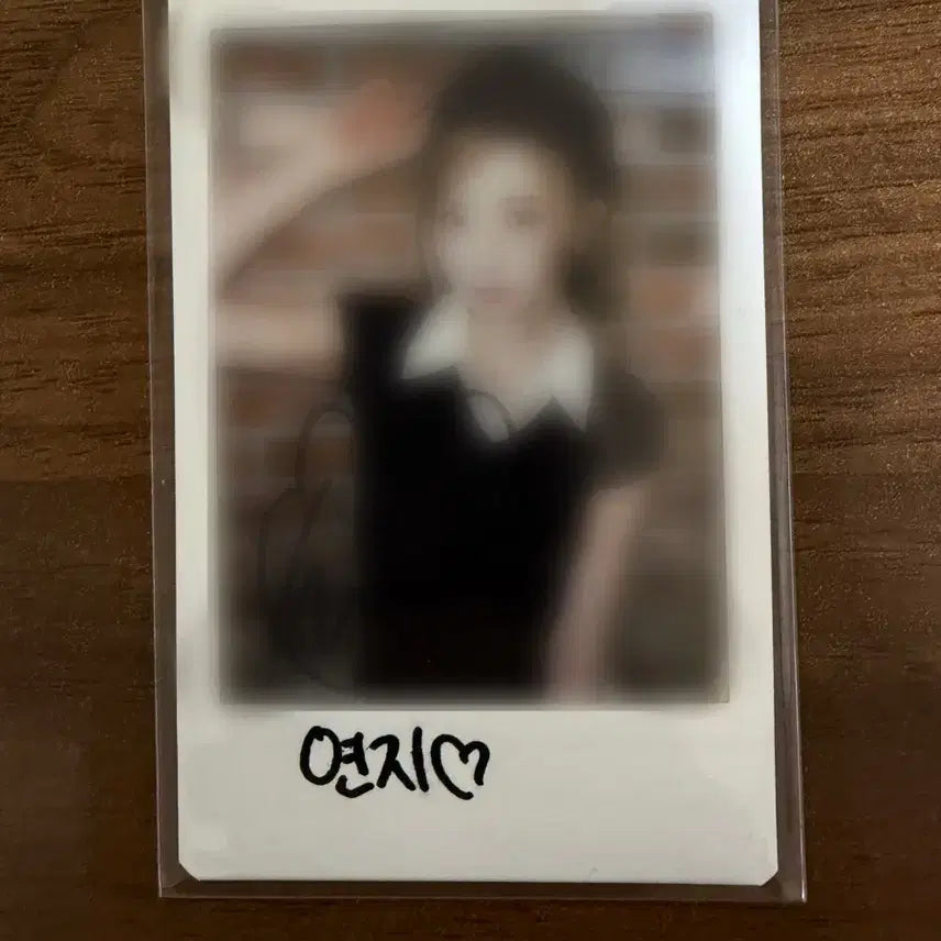 [SOLD OUT] 트리플에스 연지 싸폴 싸인 폴라로이드 판매